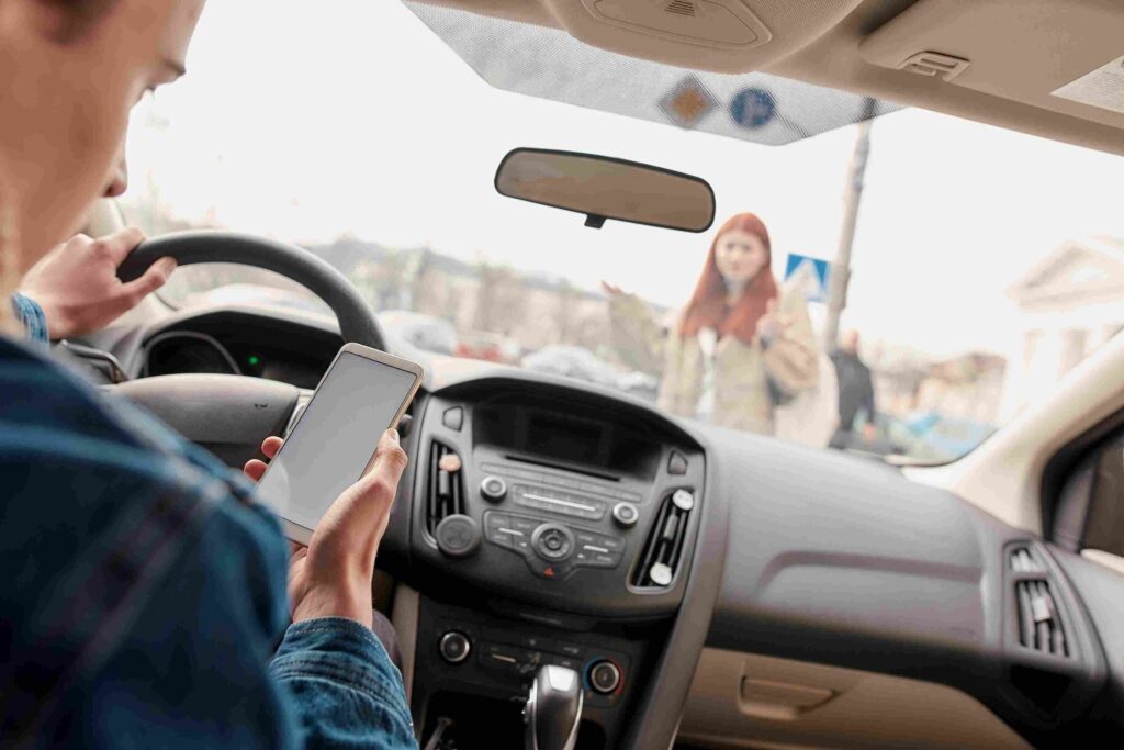 Why Distracted Driving Is a Common Cause of Car Accidents